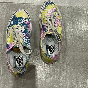 [US Men 8/US WMN 9.5]NWOT VANS Tie Dye  ComfyCush Sneakers